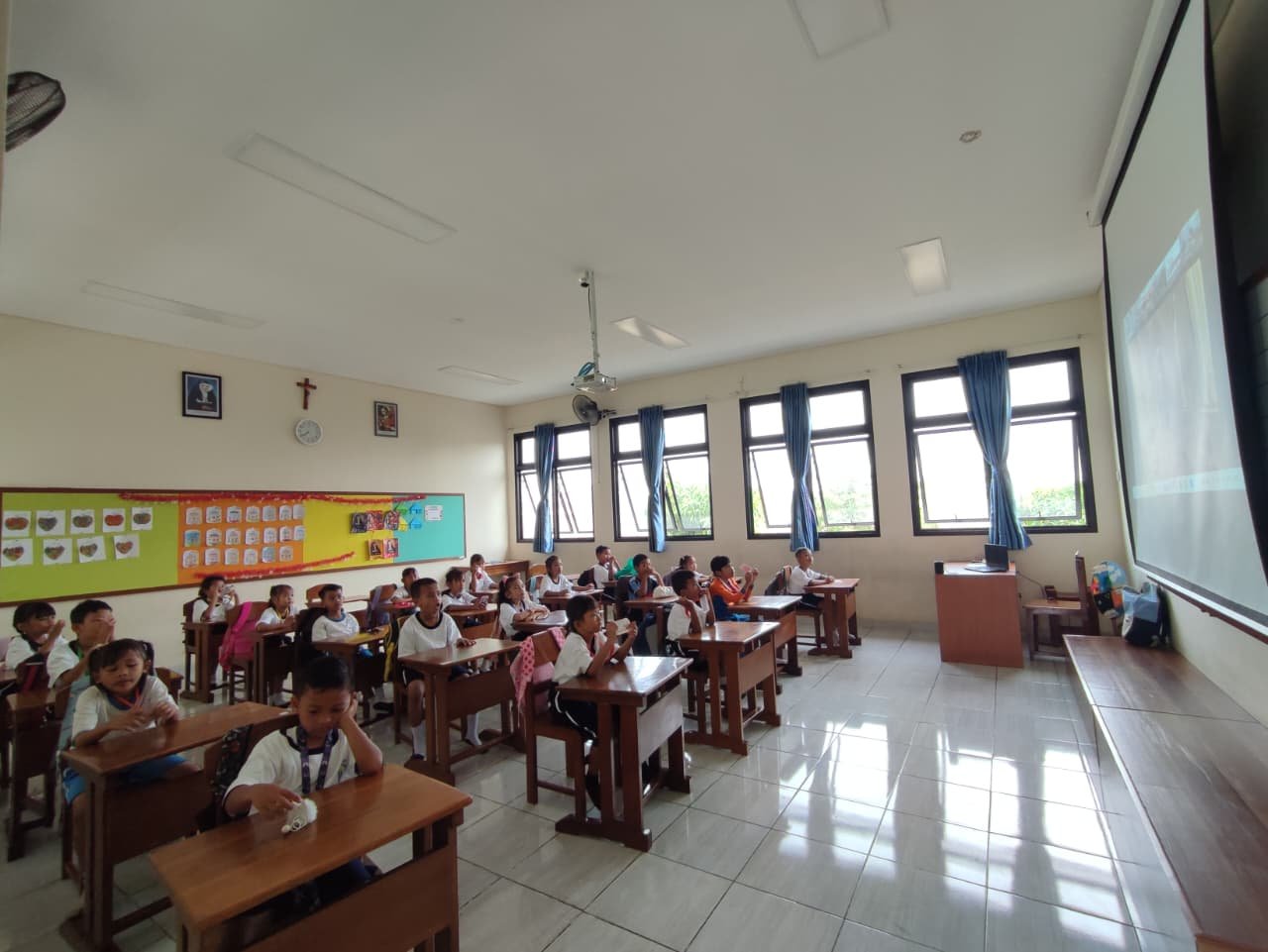 Novena 1 dalam rangka menyongsong 75 Tahun Yayasan Tarakanita