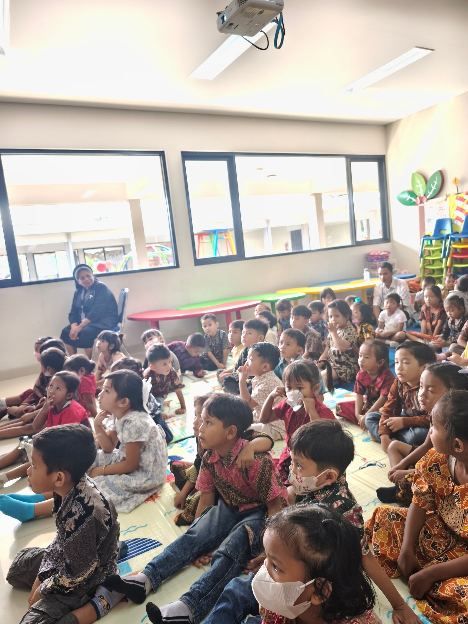Ibadat Novena ke-2 Yubileum 75 Tahun Yayasan Tarakanita Mengenang Karya Kasih Allah bersama Bunda Elisabeth Gruyters.