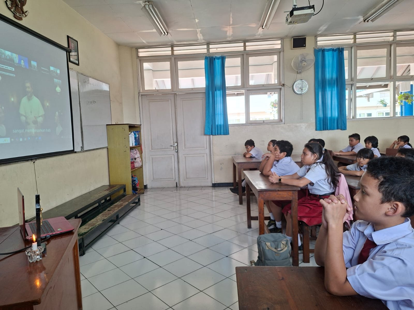 Novena Ketiga: Perjalanan Tarakanita di Wilayah Lahat

Dalam rangka Novena 75 Tahun Yayasan Tarakanita, anak-anak diajak mengenang dan mensyukuri perjalanan karya pendidikan di wilayah Lahat serta merefleksikan penyertaan Tuhan dalam setiap langkah pelayanan.

Bersyukur atas perjalanan, setia dalam pelayanan!
